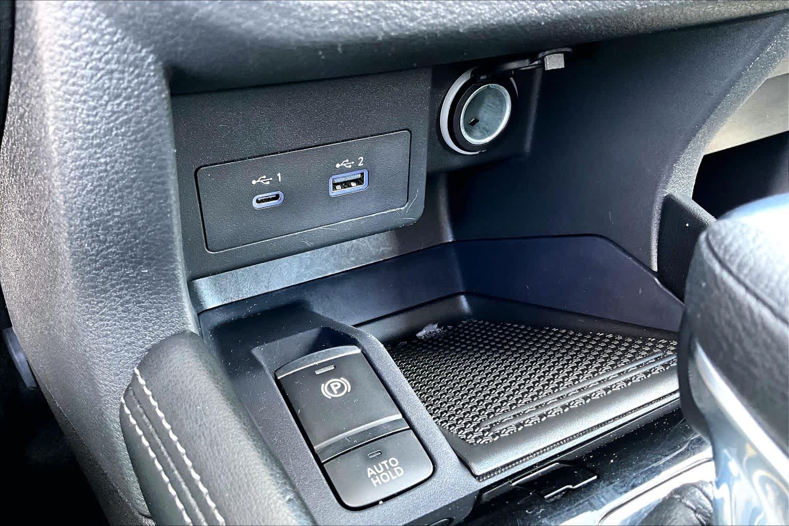 2024 Nissan Kicks SR Fresh Powder at Sterling McCall Nissan