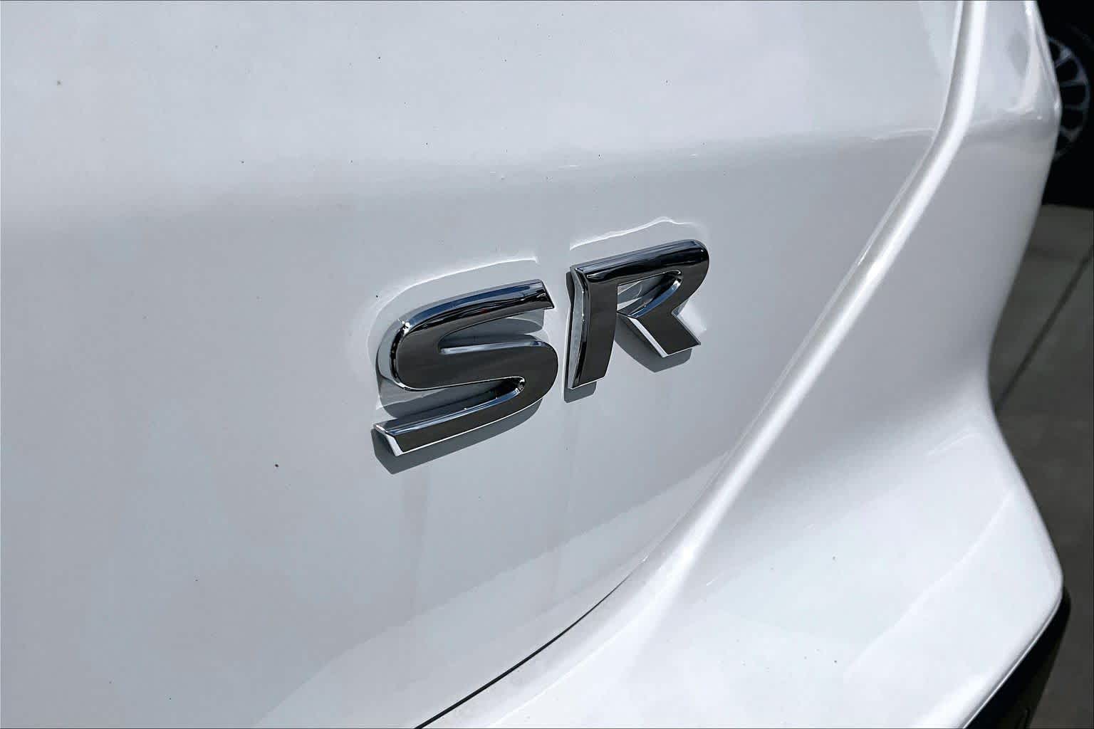 2024 Nissan Kicks SR Fresh Powder at Sterling McCall Nissan