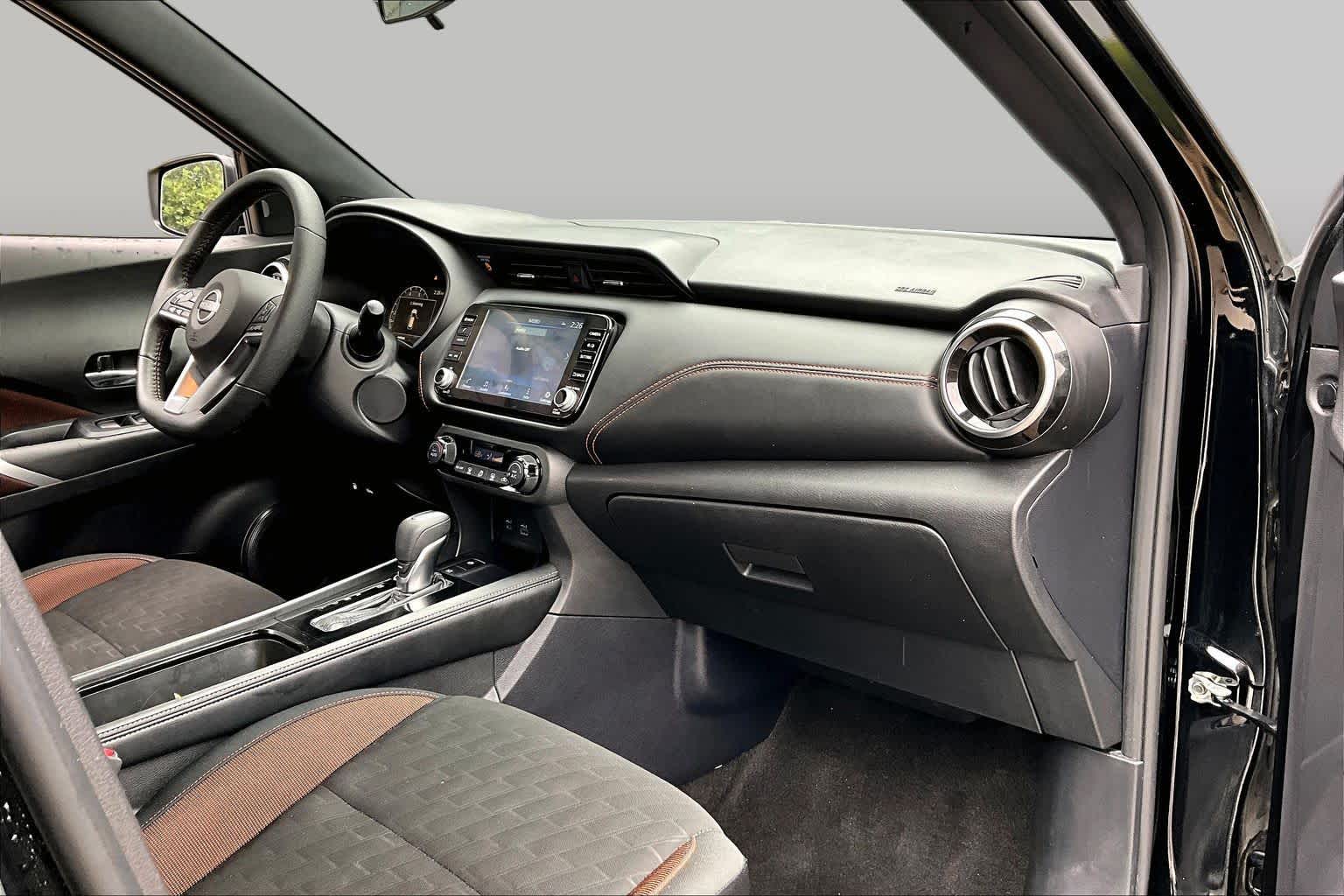 2024 Nissan Kicks SR Super Black at Sterling McCall Nissan