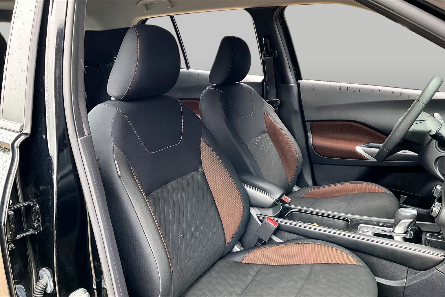 2024 Nissan Kicks SR Super Black at Sterling McCall Nissan