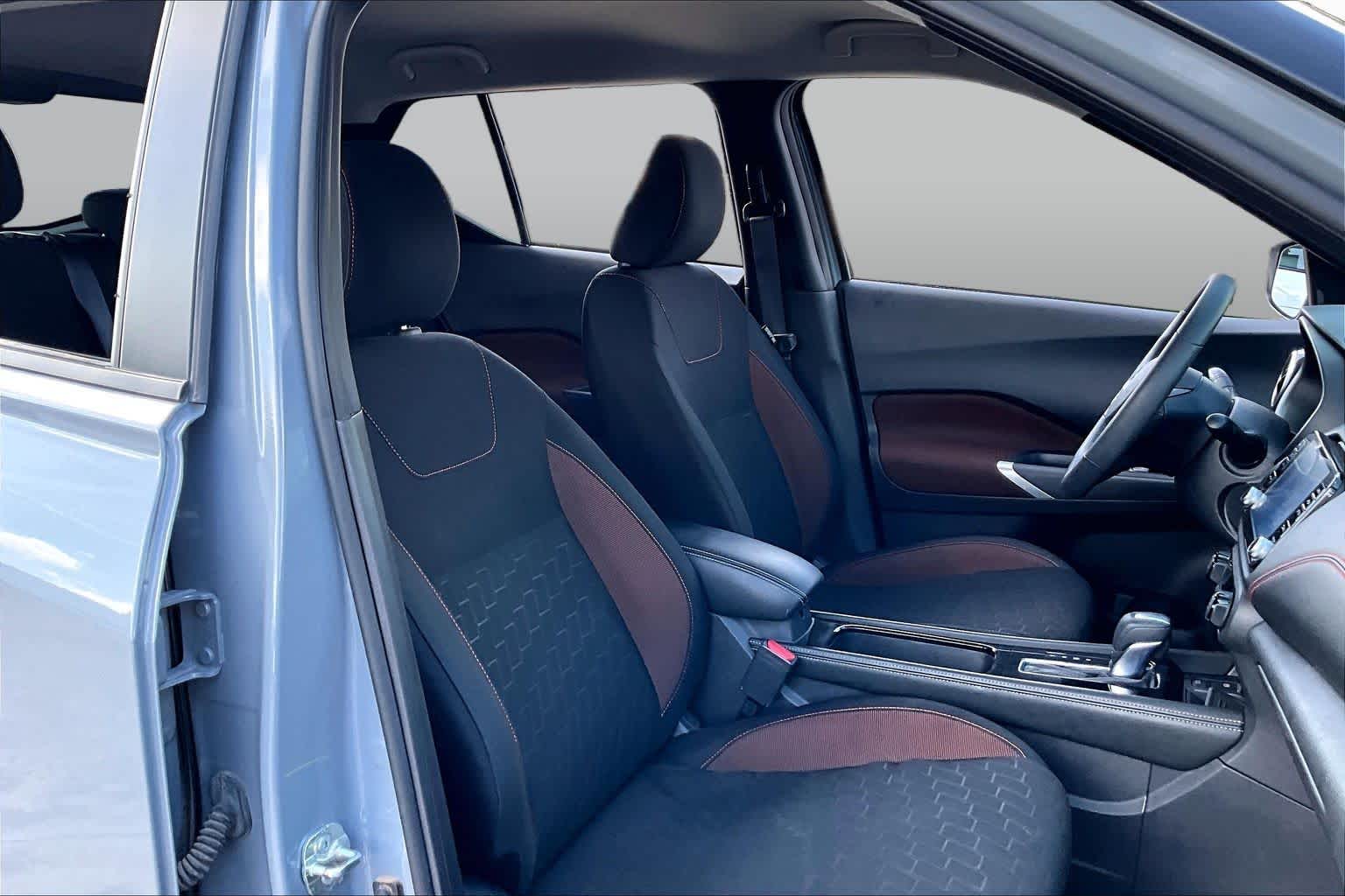2023 Nissan Kicks SR Boulder Gray Pearl at Sterling McCall Nissan