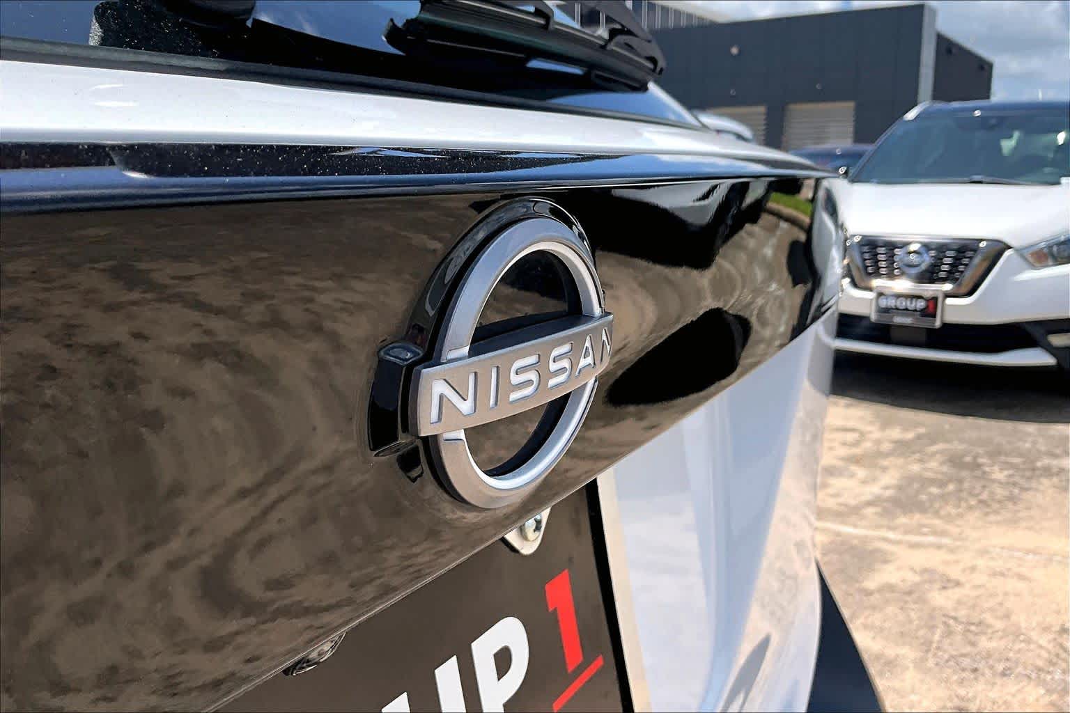 2026 Nissan Kicks S - 9