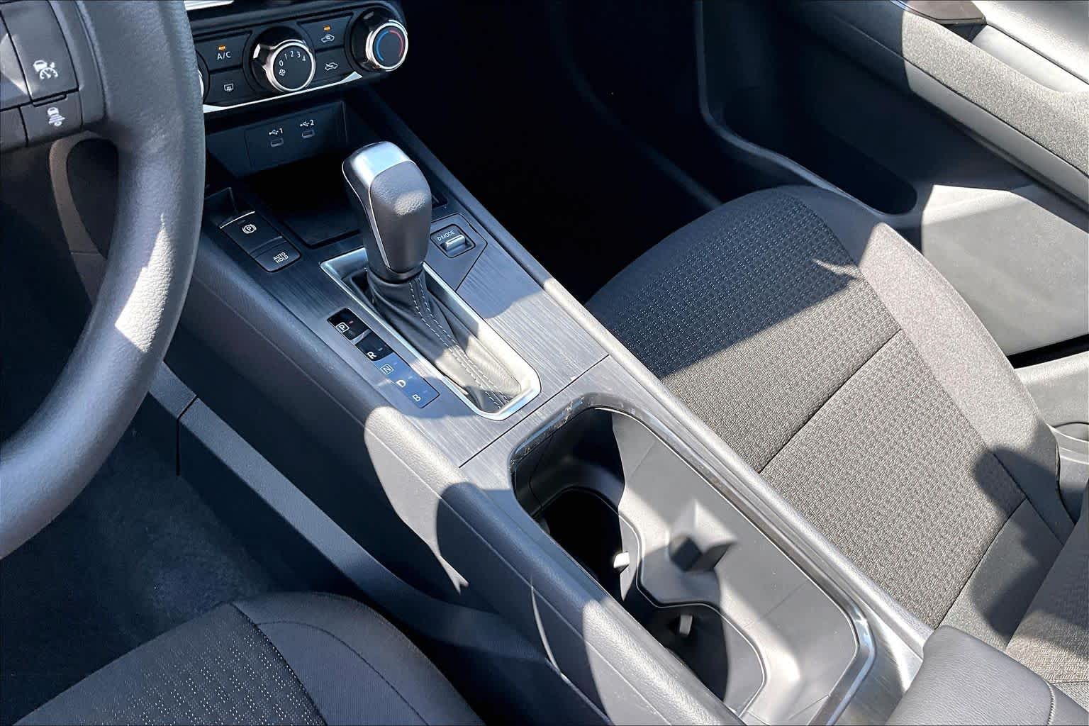 2027 Nissan Kicks photo 11 of 19