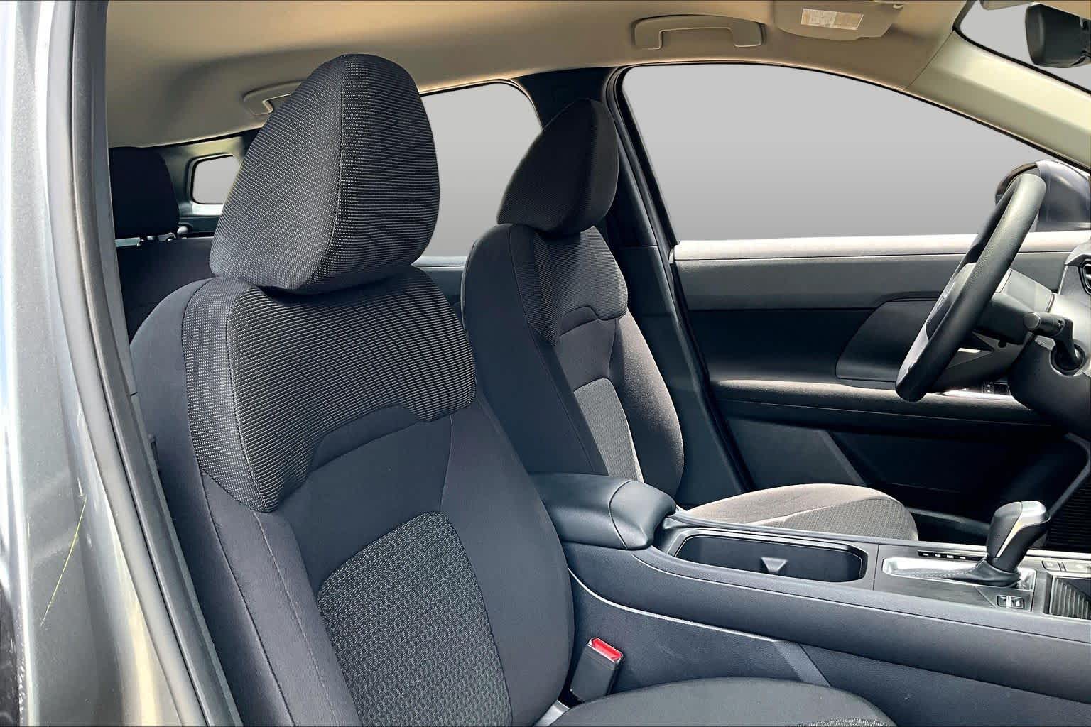 2026 Nissan Kicks S - 8
