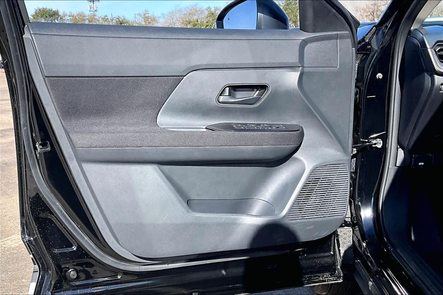 2026 Nissan Kicks S Super Black at Sterling McCall Nissan