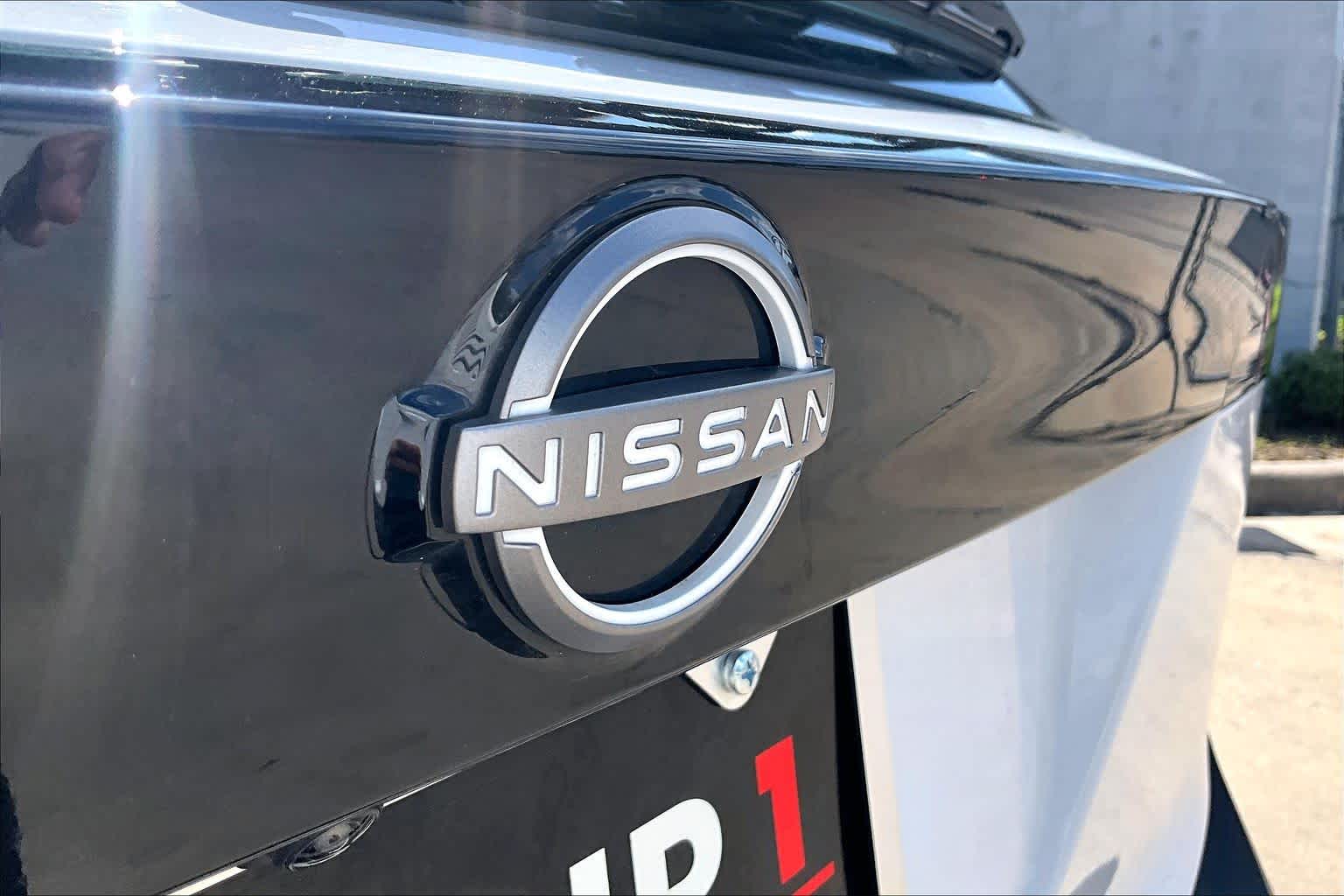 2026 Nissan Kicks S - 9