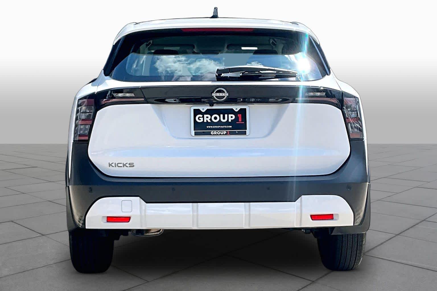 2026 Nissan Kicks S - 4
