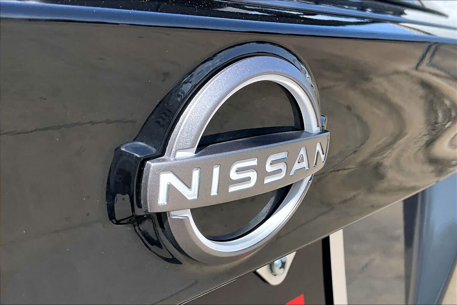 2026 Nissan Kicks S - 9