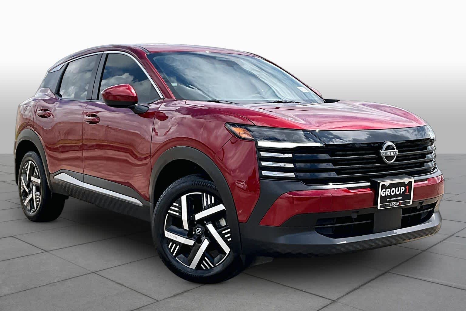 2025 Nissan Kicks photo 3 of 35