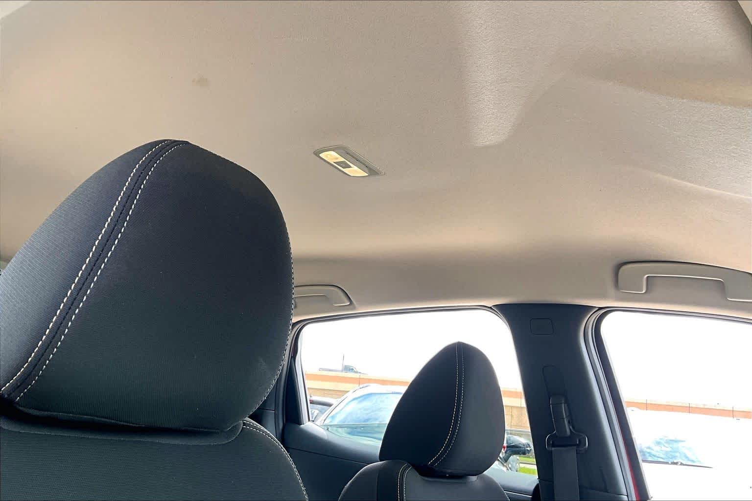 2025 Nissan Kicks photo 14 of 35
