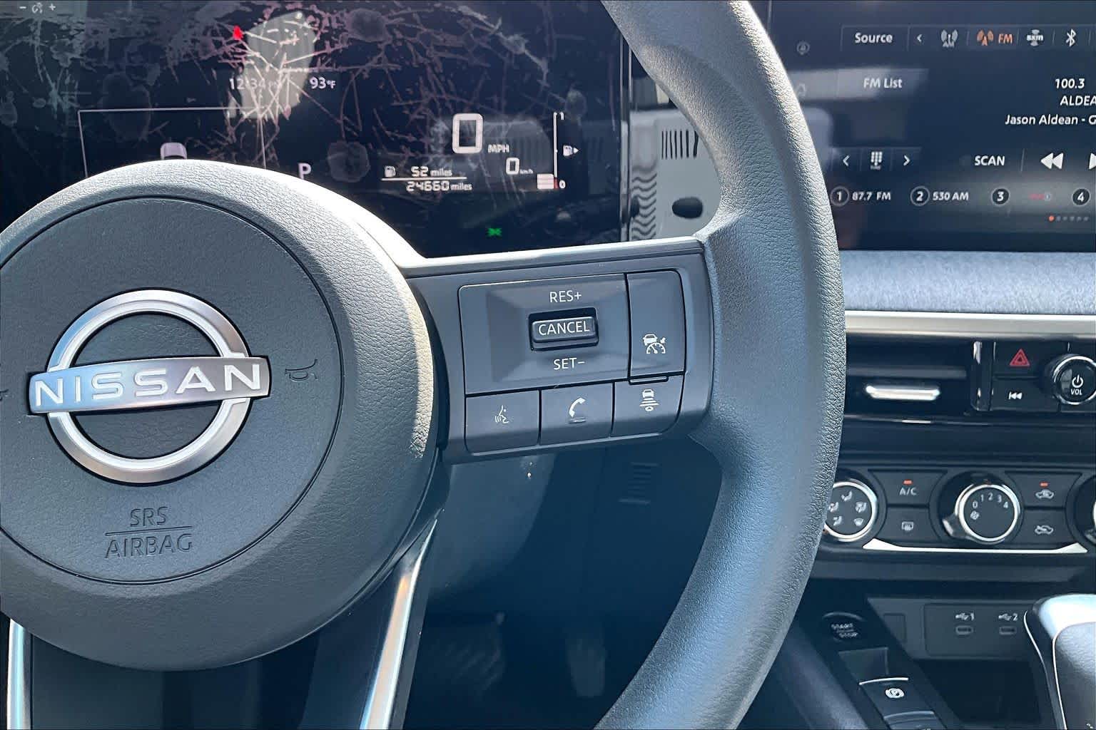 2025 Nissan Kicks photo 24 of 34