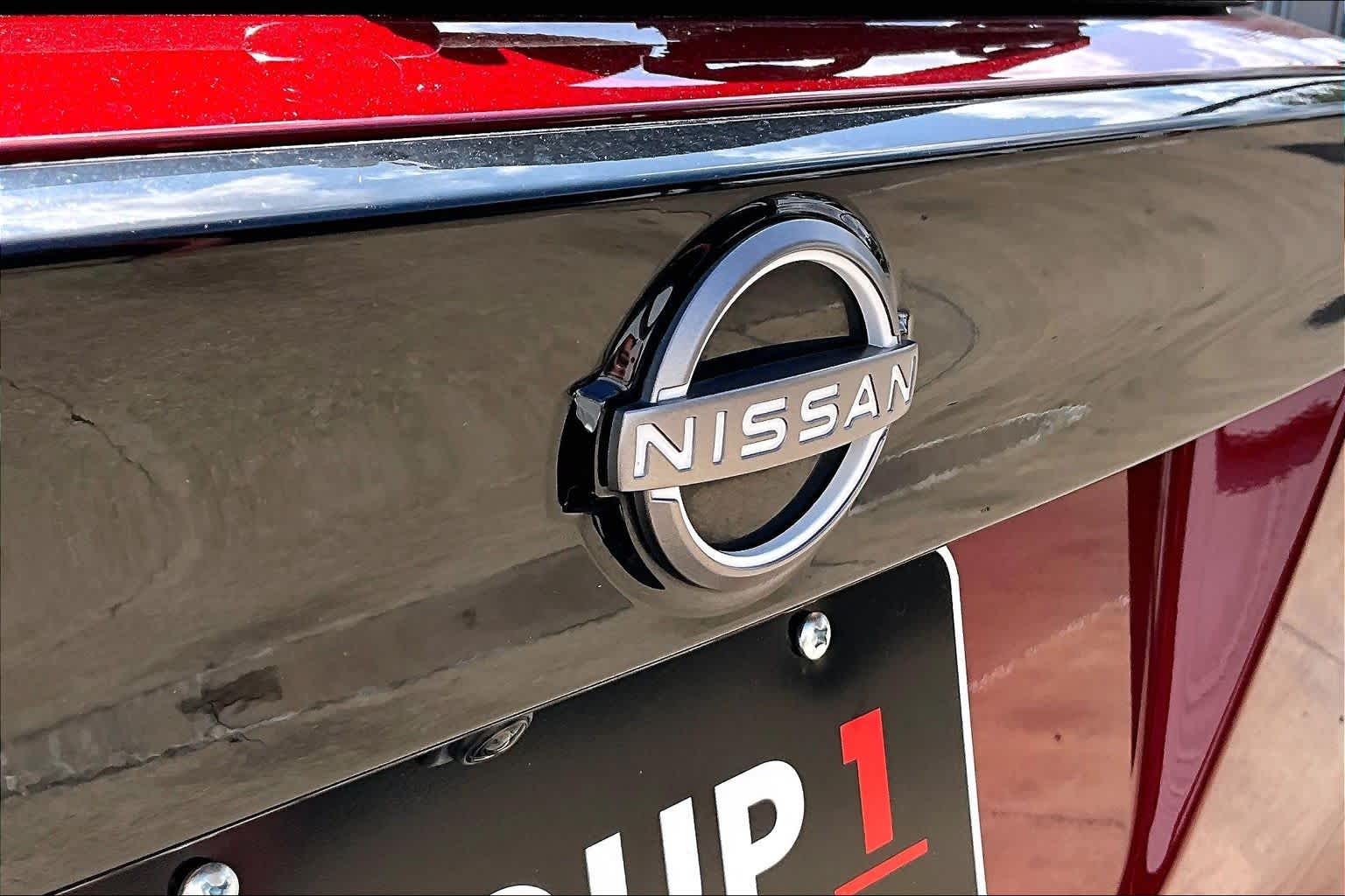2025 Nissan Kicks photo 10 of 34