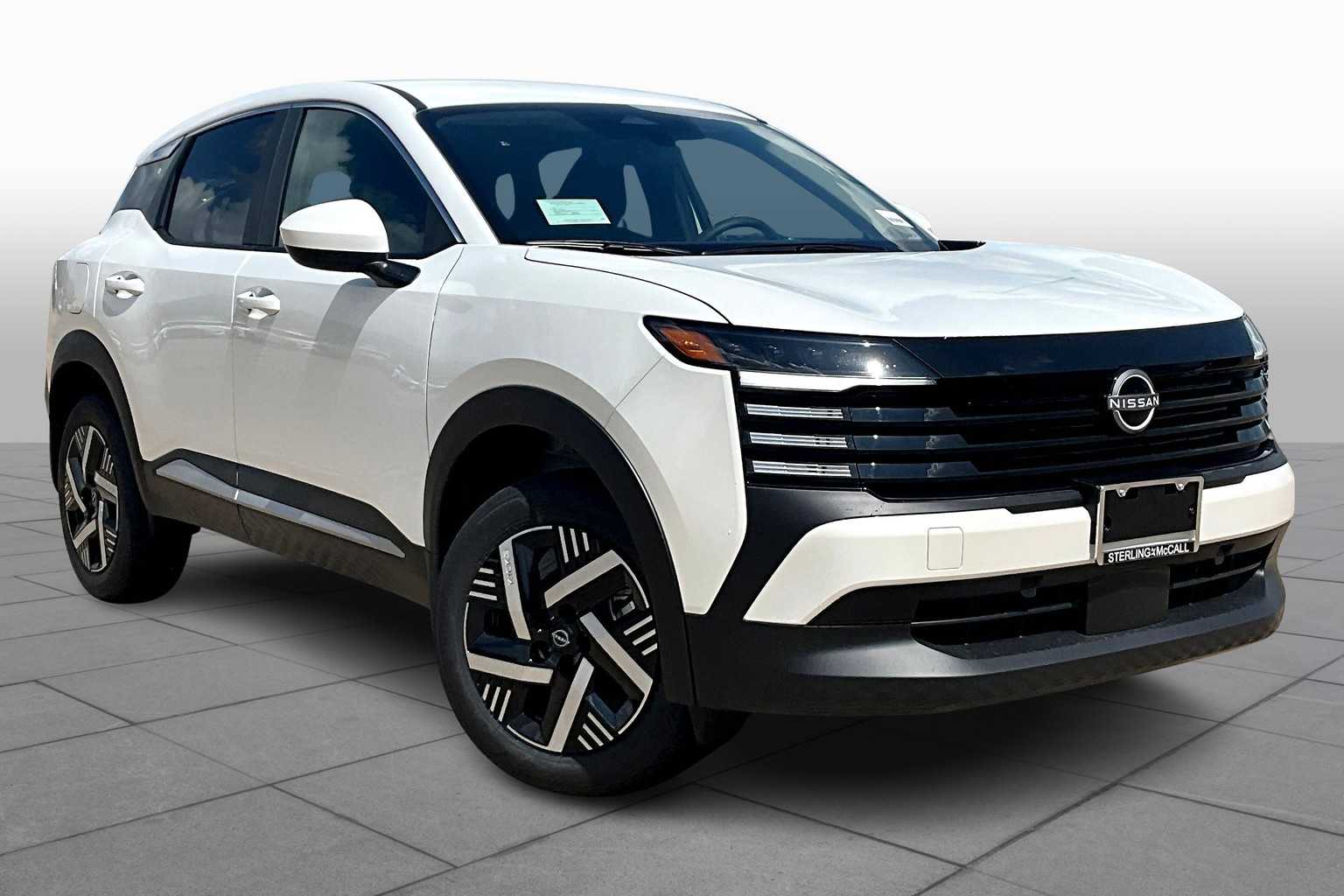 2025 Nissan Kicks photo 2 of 19