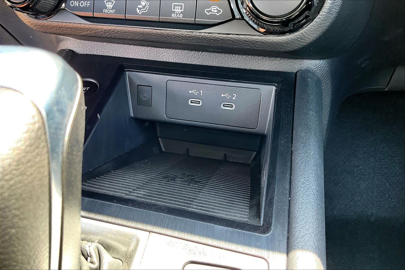 2027 Nissan Kicks photo 13 of 18