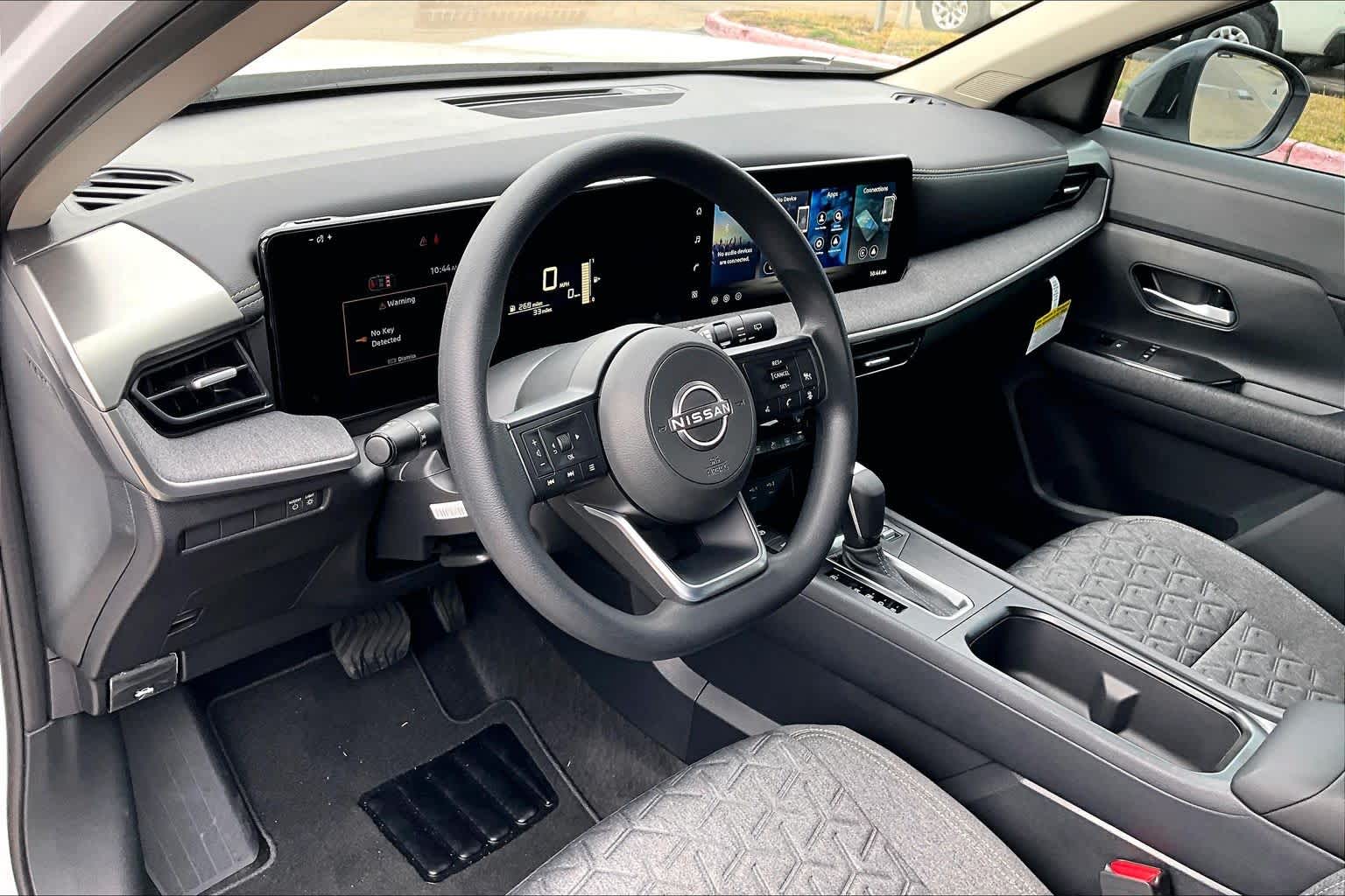 2026 Nissan Kicks SV - 9