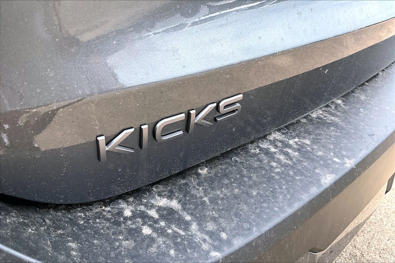 2027 Nissan Kicks photo 8 of 18