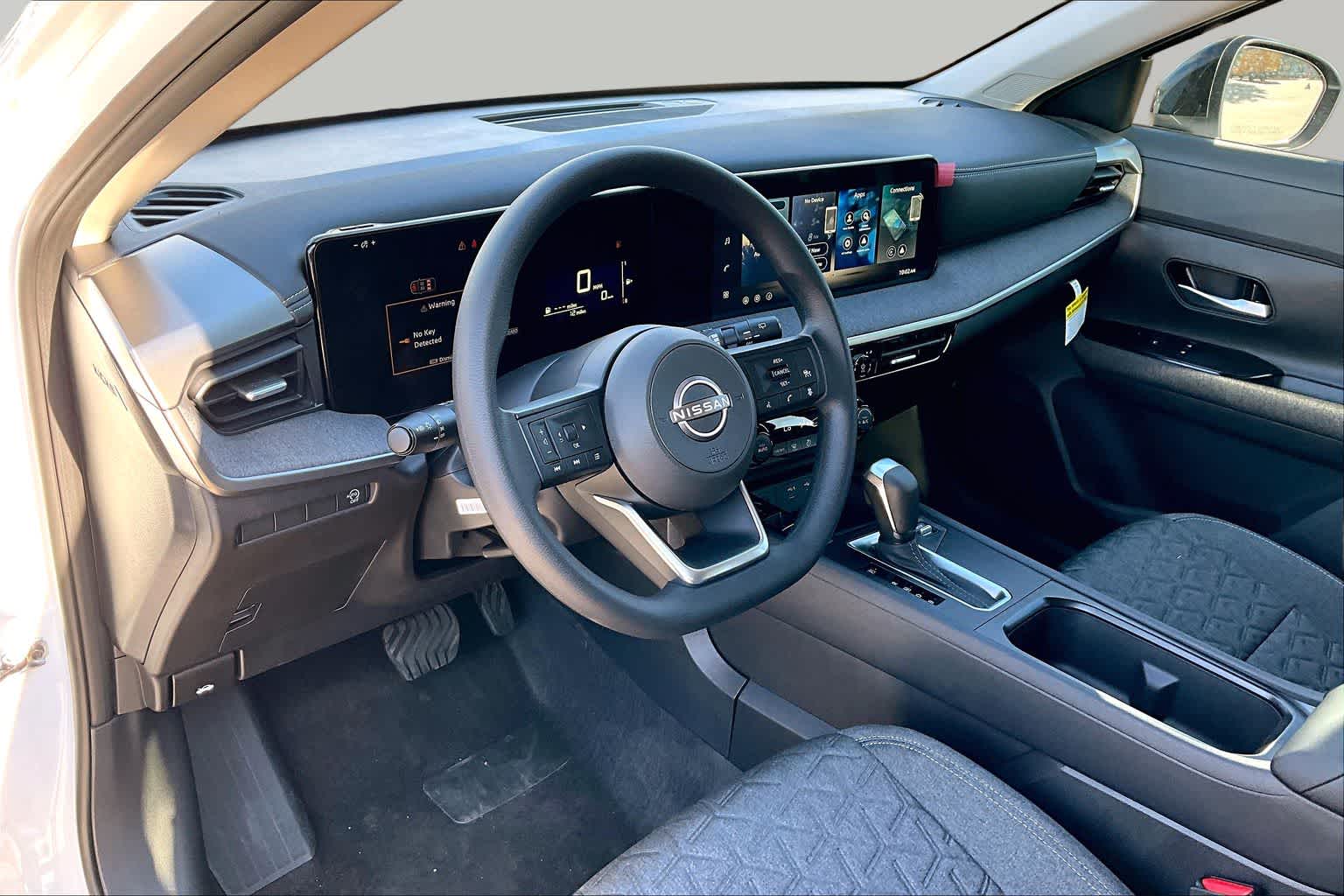 2026 Nissan Kicks SV - 9