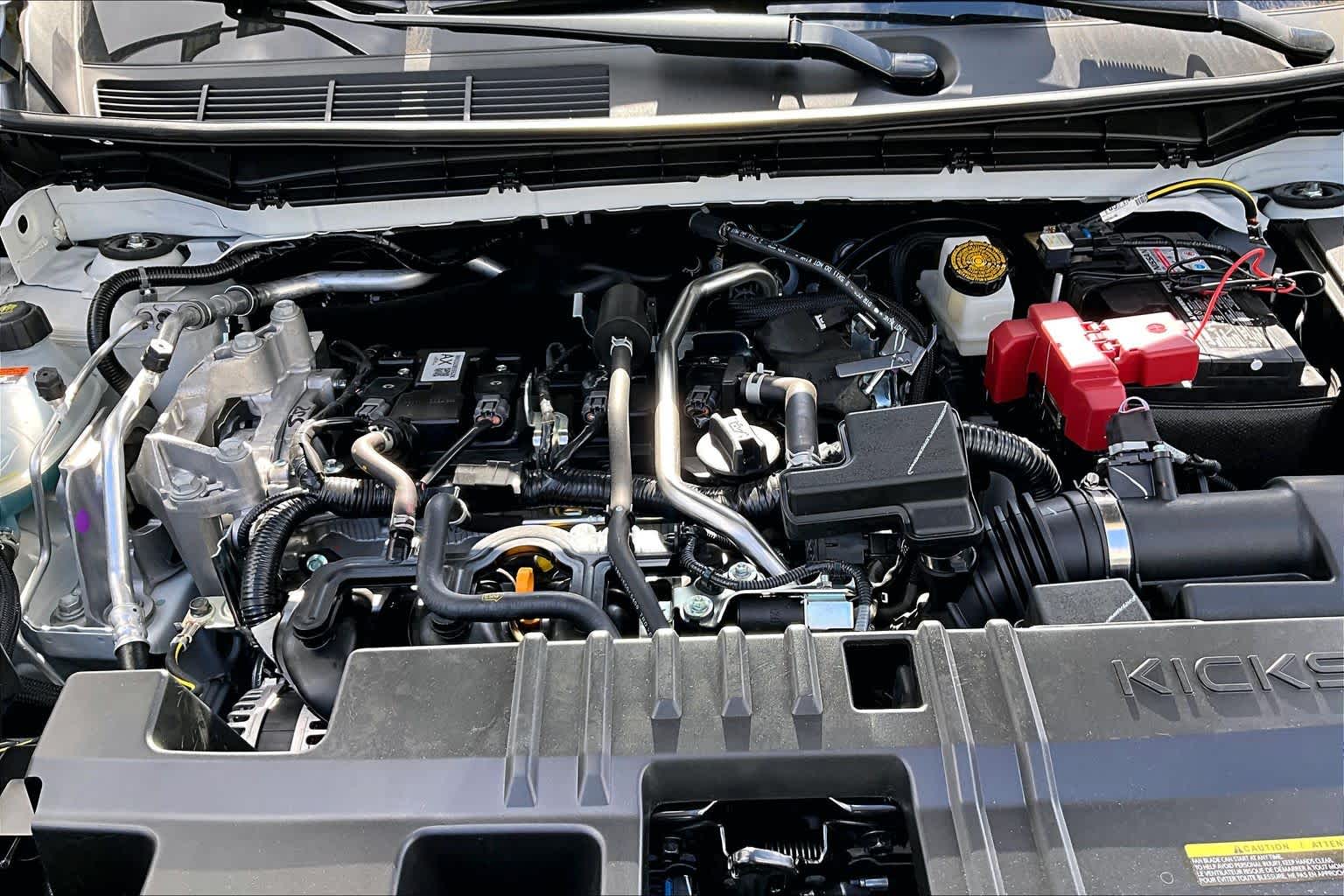 2026 Nissan Kicks photo 17 of 19