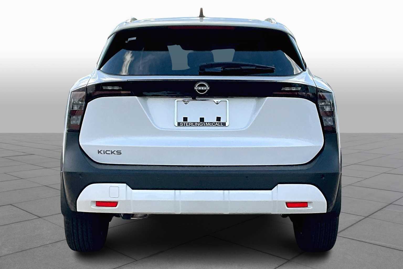 2026 Nissan Kicks SV - 3