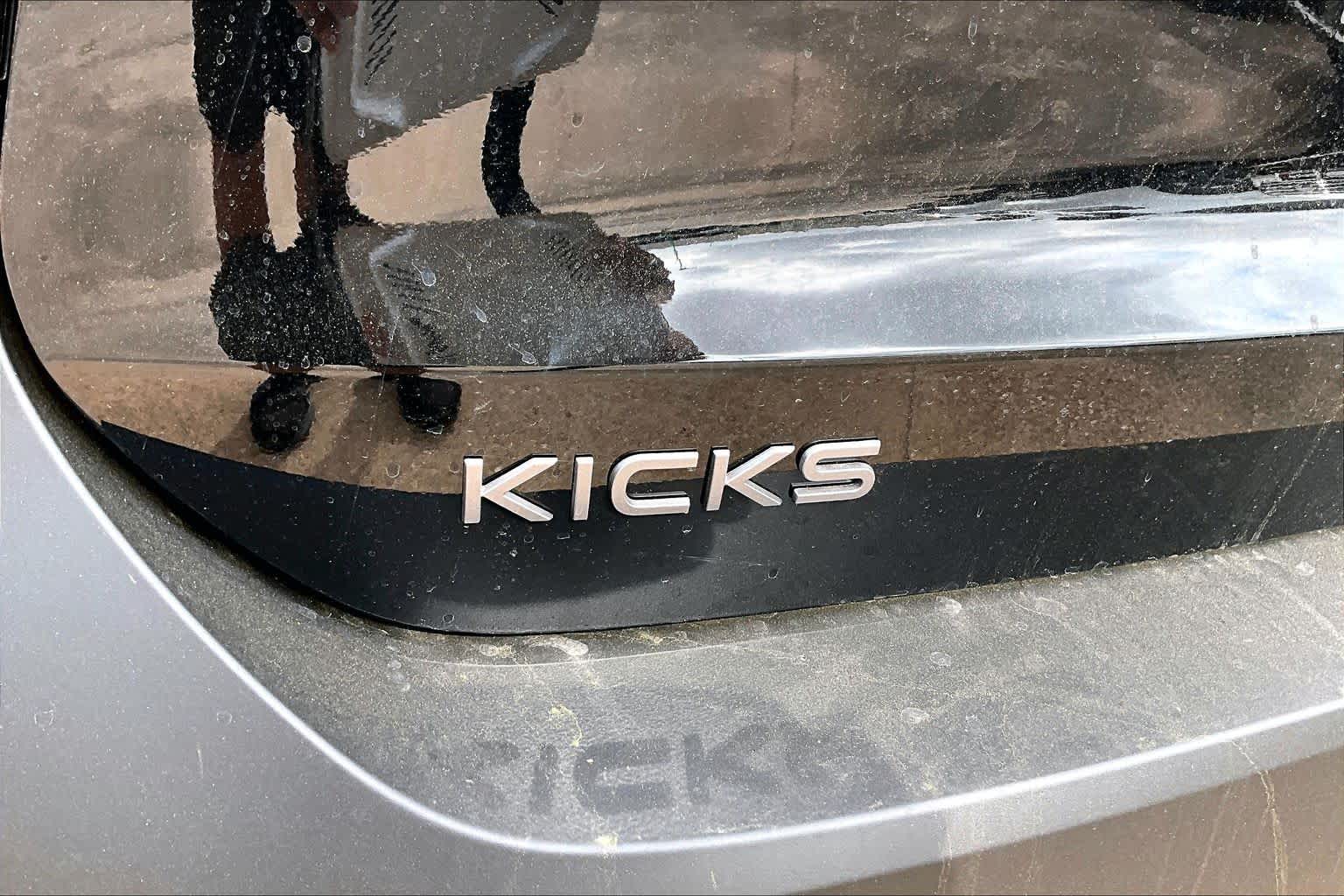 2026 Nissan Kicks SV - 7