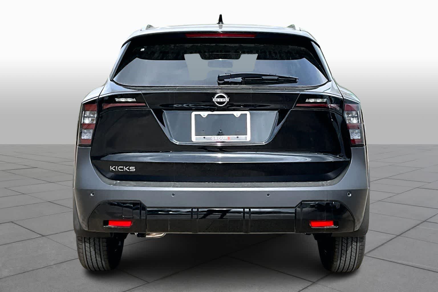 2026 Nissan Kicks SV - 3