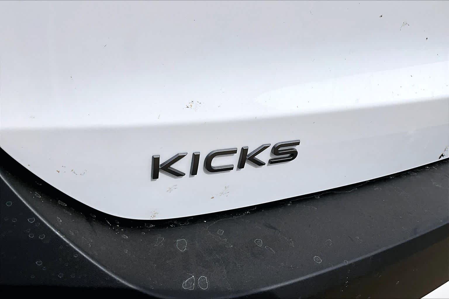 2026 Nissan Kicks SV - 7