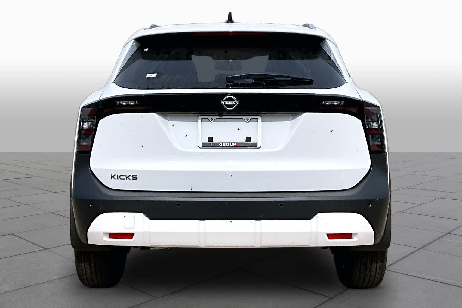 2026 Nissan Kicks SV - 3