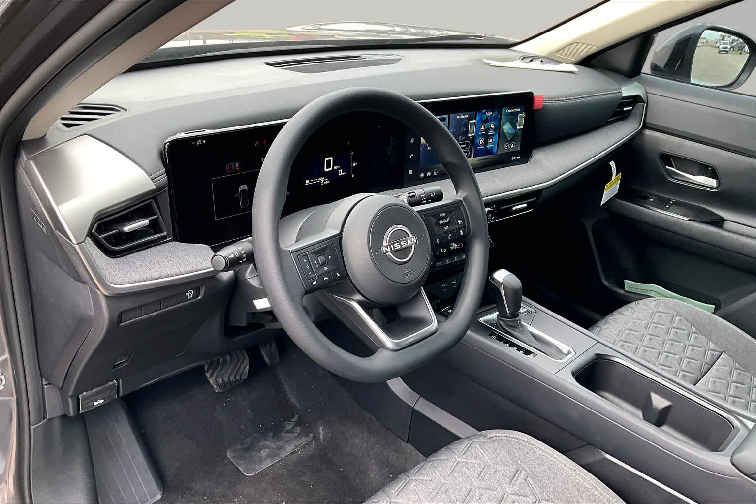 2026 Nissan Kicks SV - 9