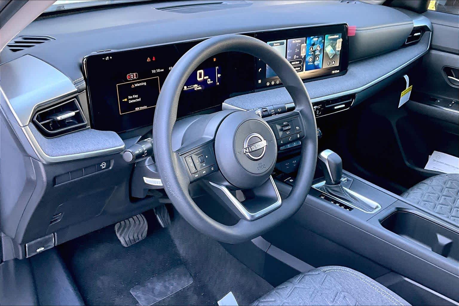 2026 Nissan Kicks SV - 9
