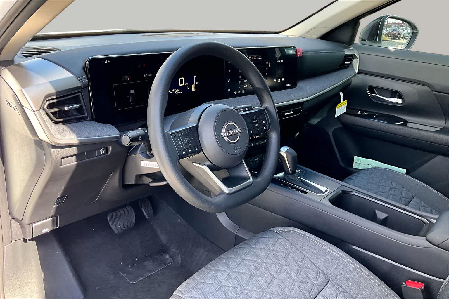 2026 Nissan Kicks SV - 8
