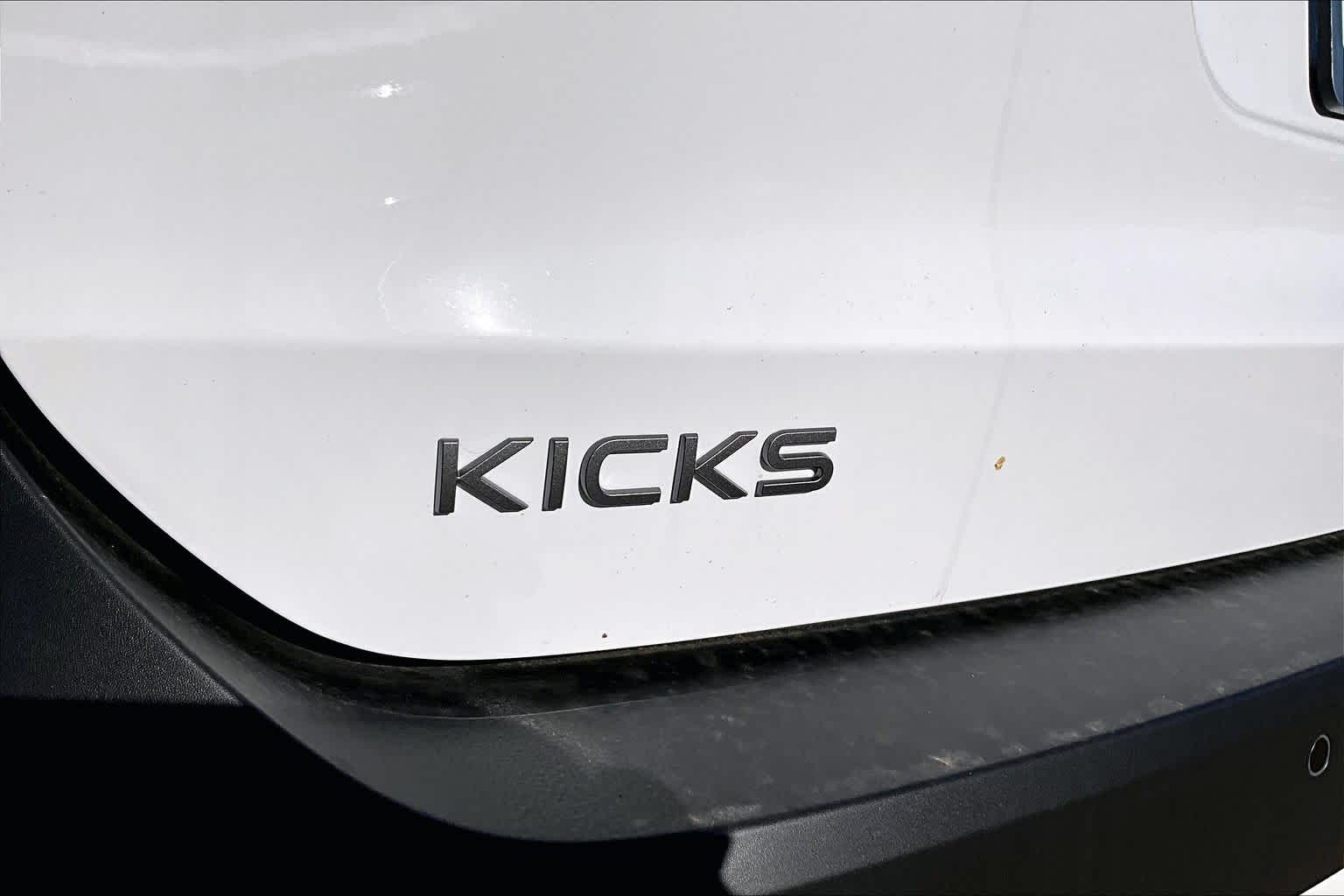2026 Nissan Kicks SV - 7