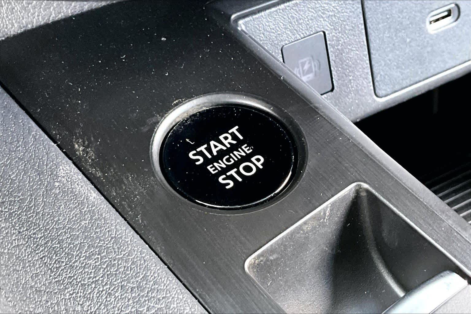 2026 Nissan Kicks SV - 11