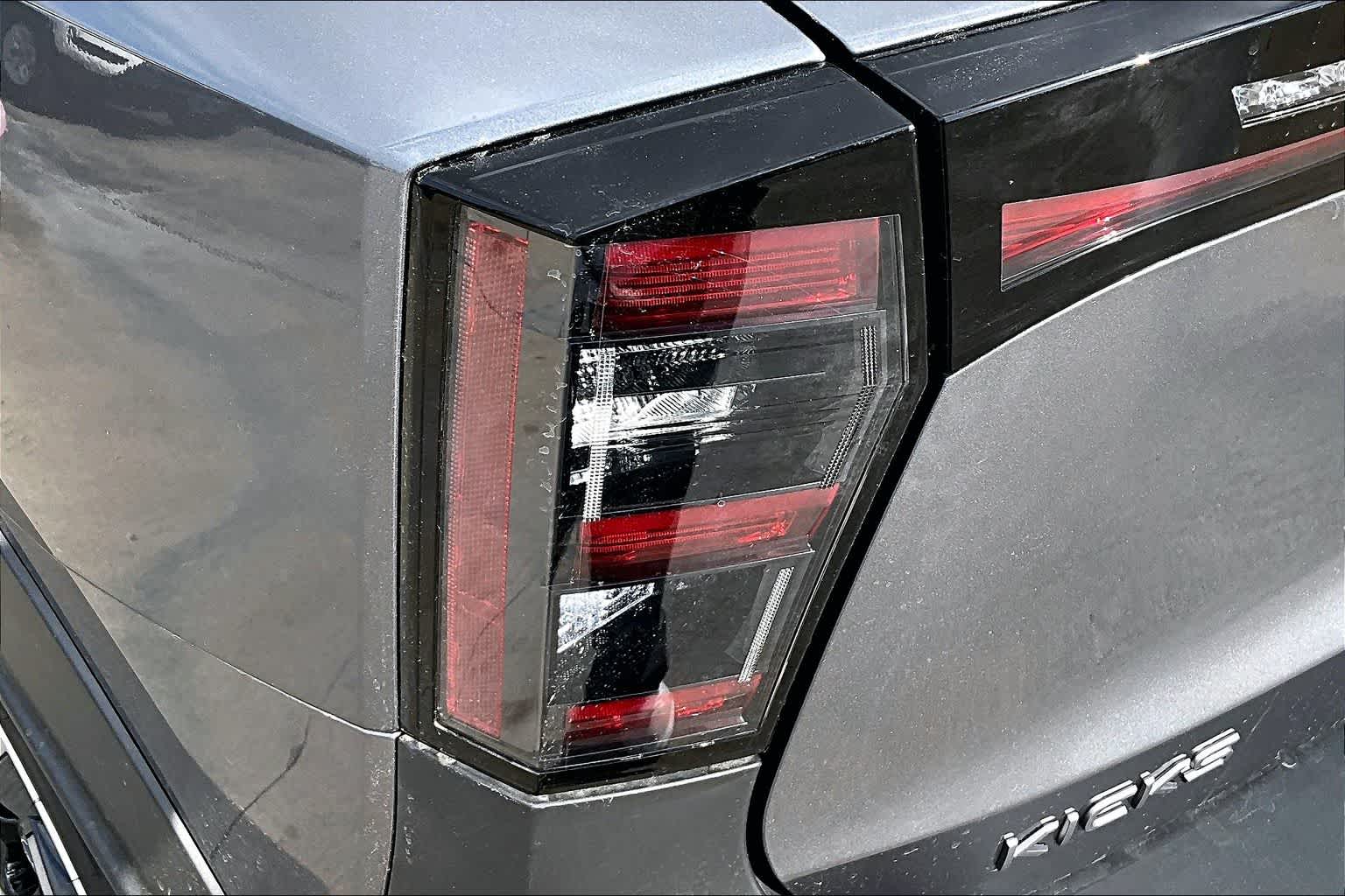 2026 Nissan Kicks SV - 10