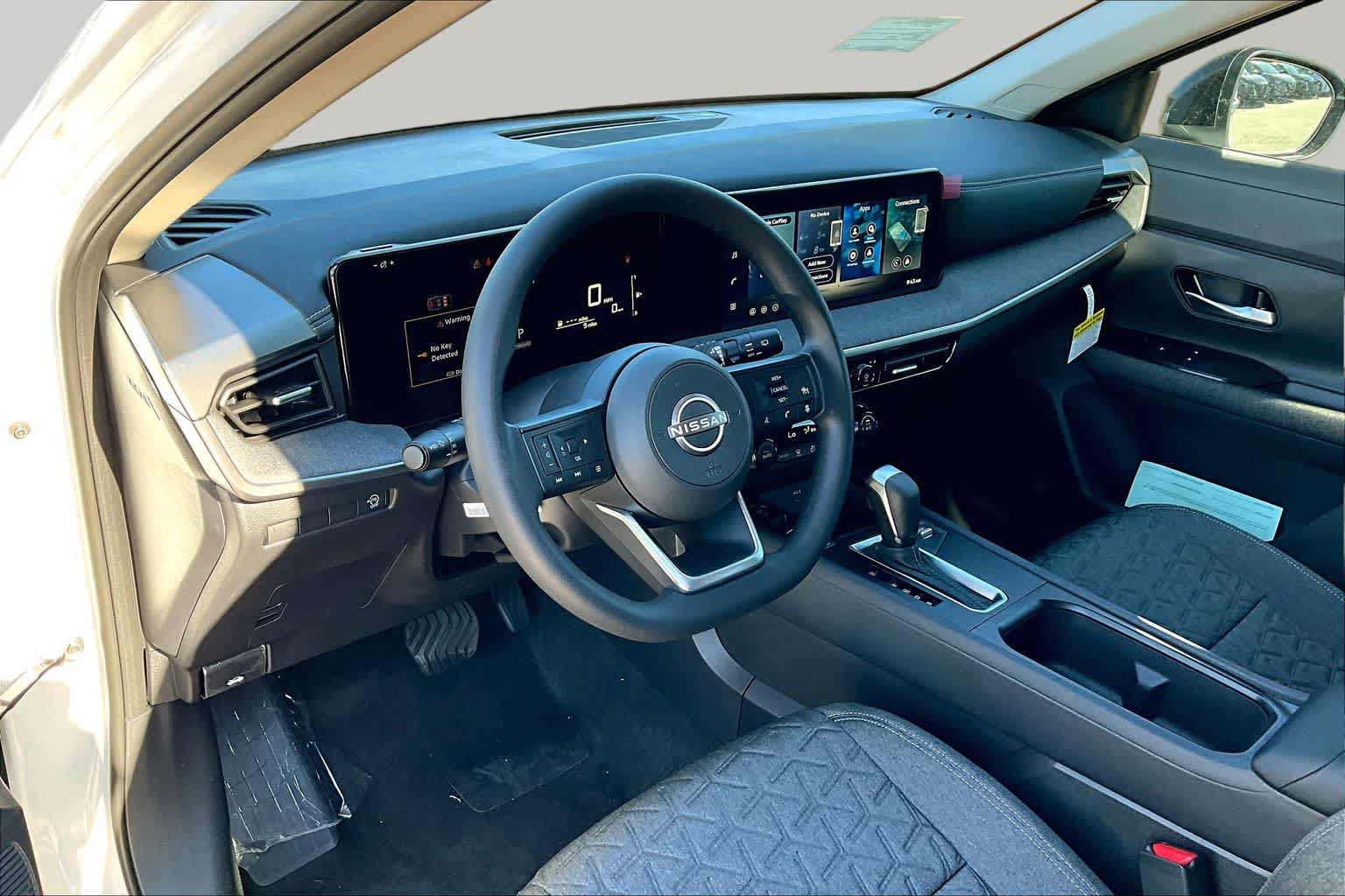 2026 Nissan Kicks SV - 9