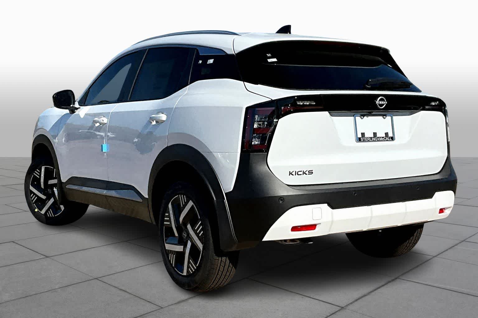 2026 Nissan Kicks SV - 6