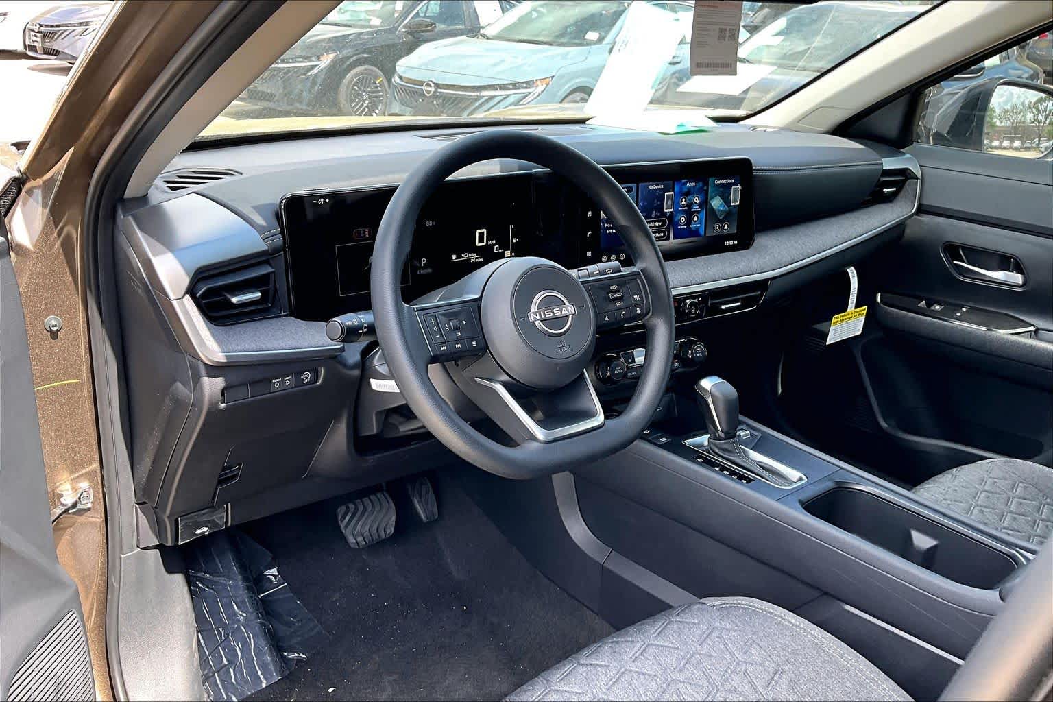 2026 Nissan Kicks SV - 8