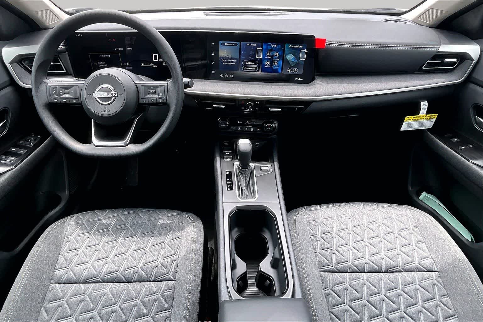 2026 Nissan Kicks photo 5 of 18