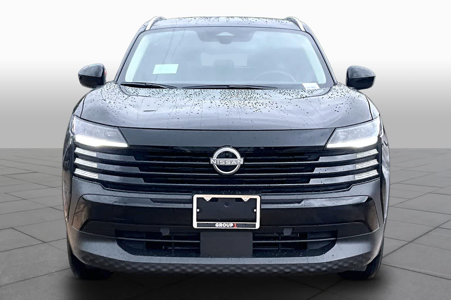 2026 Nissan Kicks photo 3 of 18