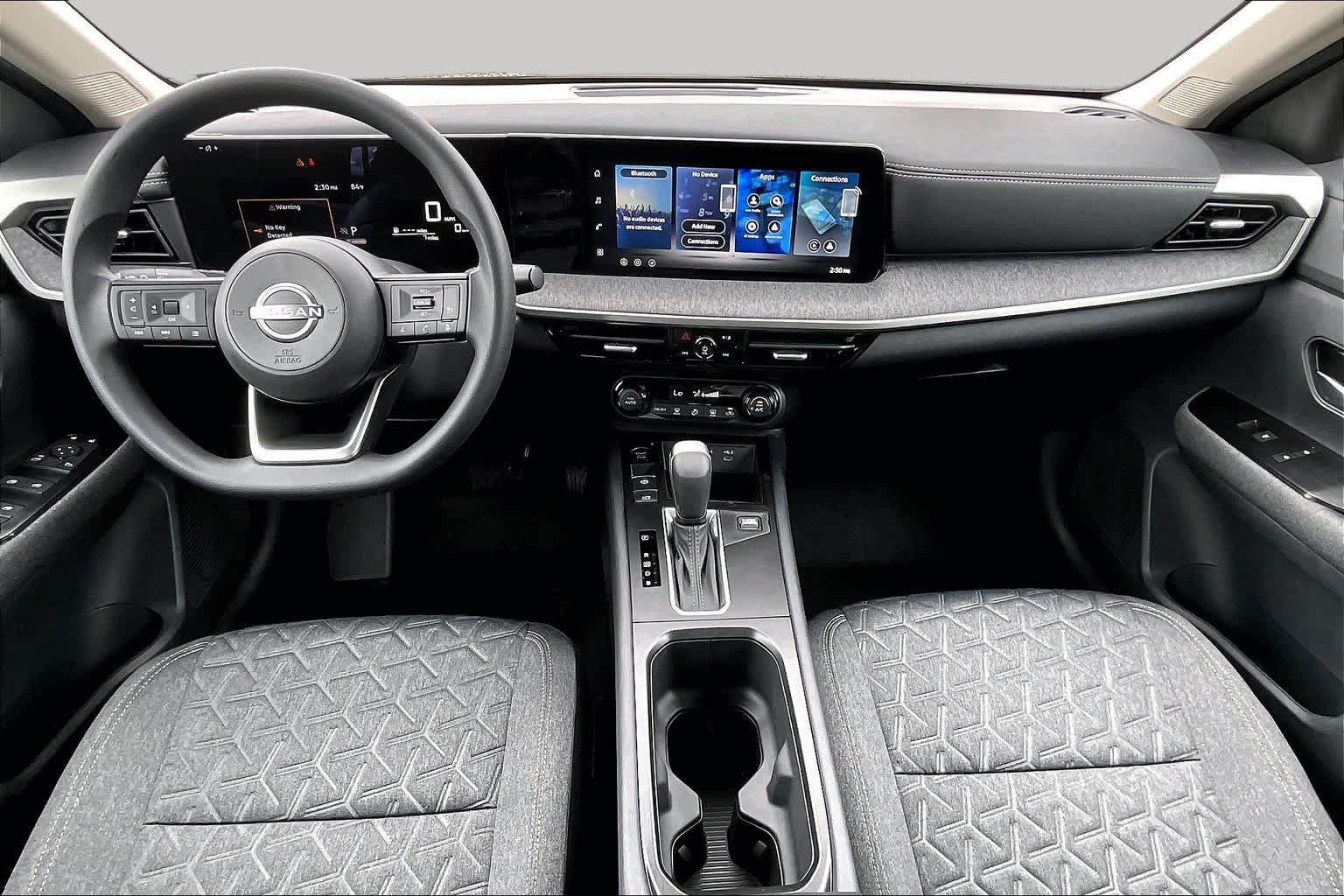 2026 Nissan Kicks photo 5 of 18