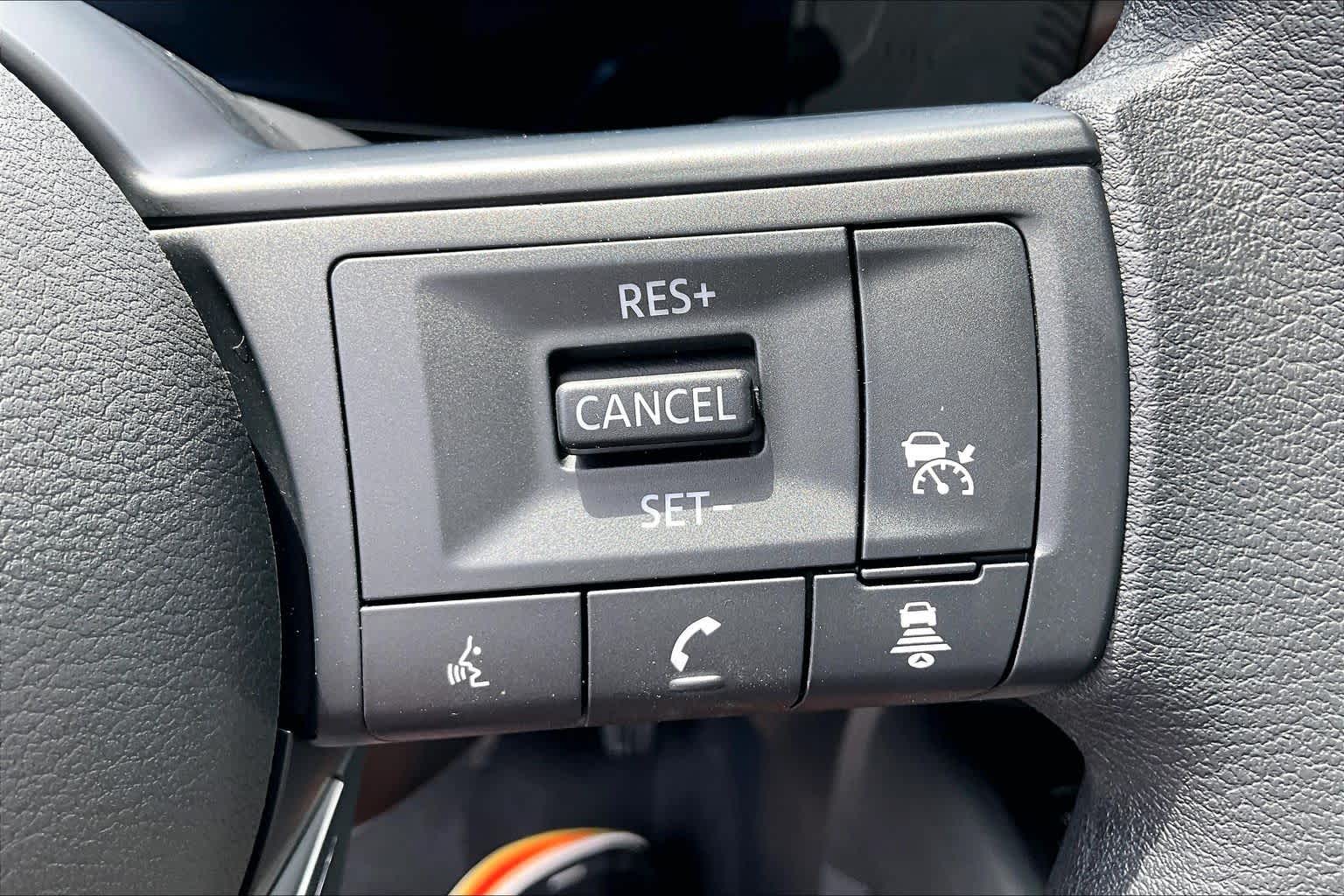 2027 Nissan Kicks photo 15 of 18