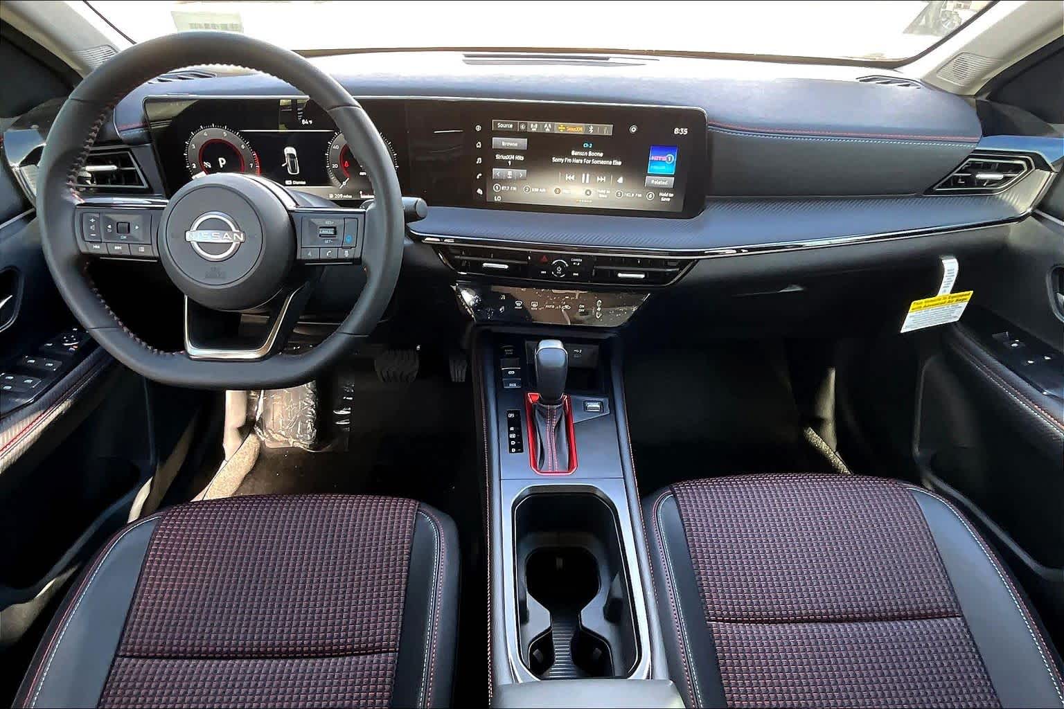 2025 Nissan Kicks SR - 4