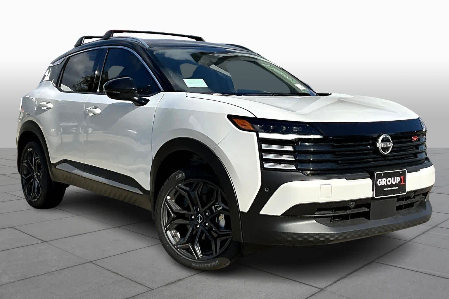 2025 Nissan Kicks SR - 1