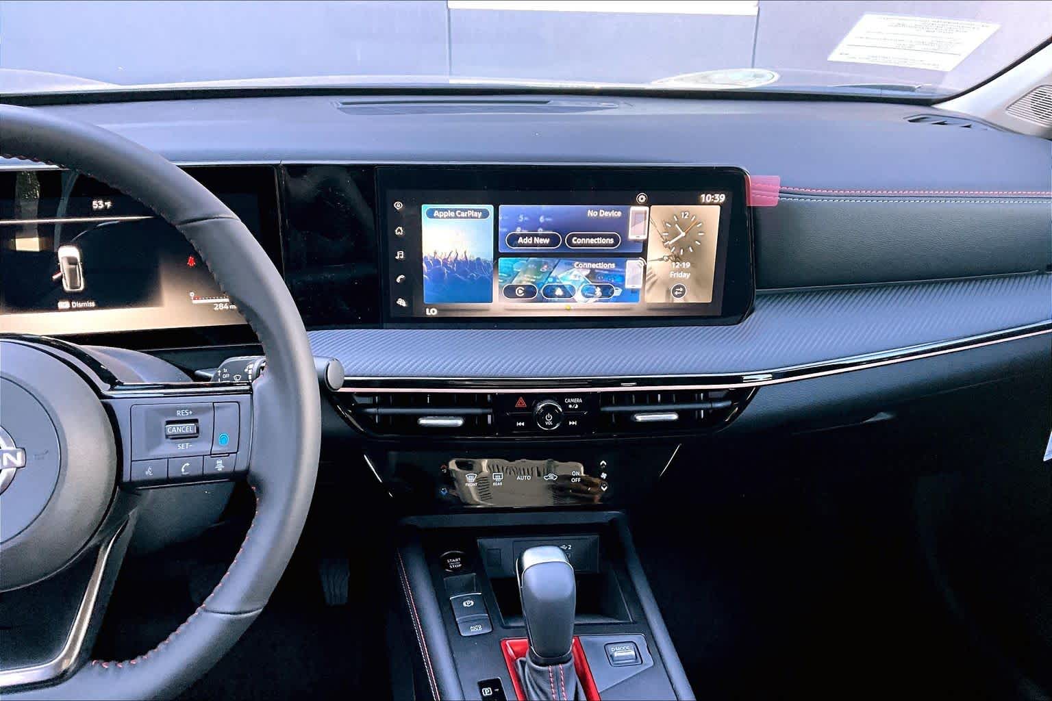 2025 Nissan Kicks SR - 5