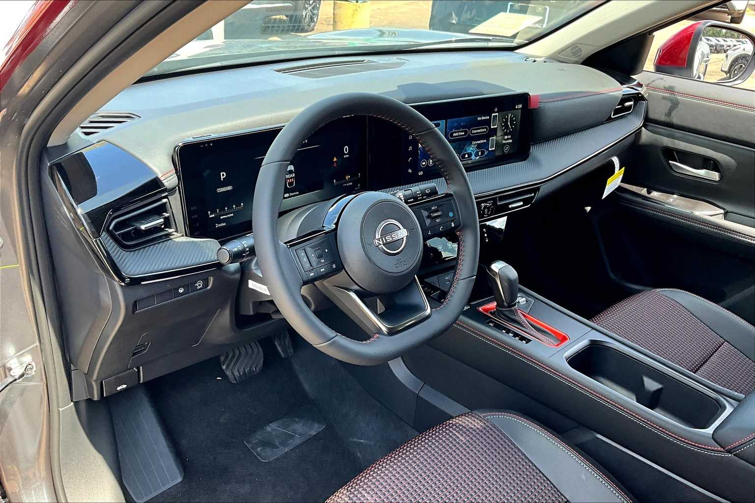2025 Nissan Kicks SR - 9