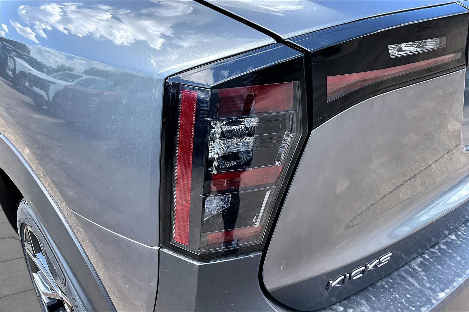 2027 Nissan Kicks photo 12 of 18