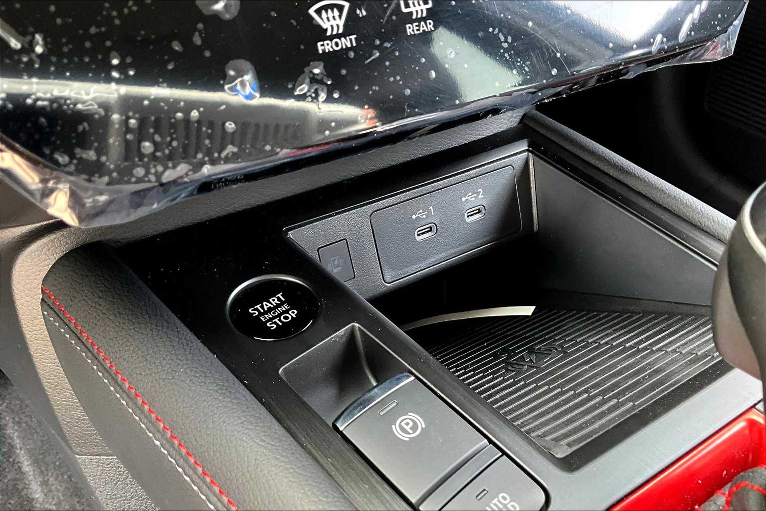 2025 Nissan Kicks SR - 11