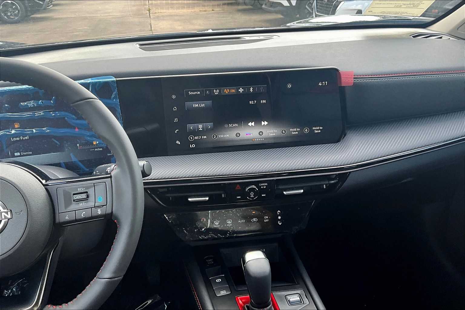 2025 Nissan Kicks SR - 5