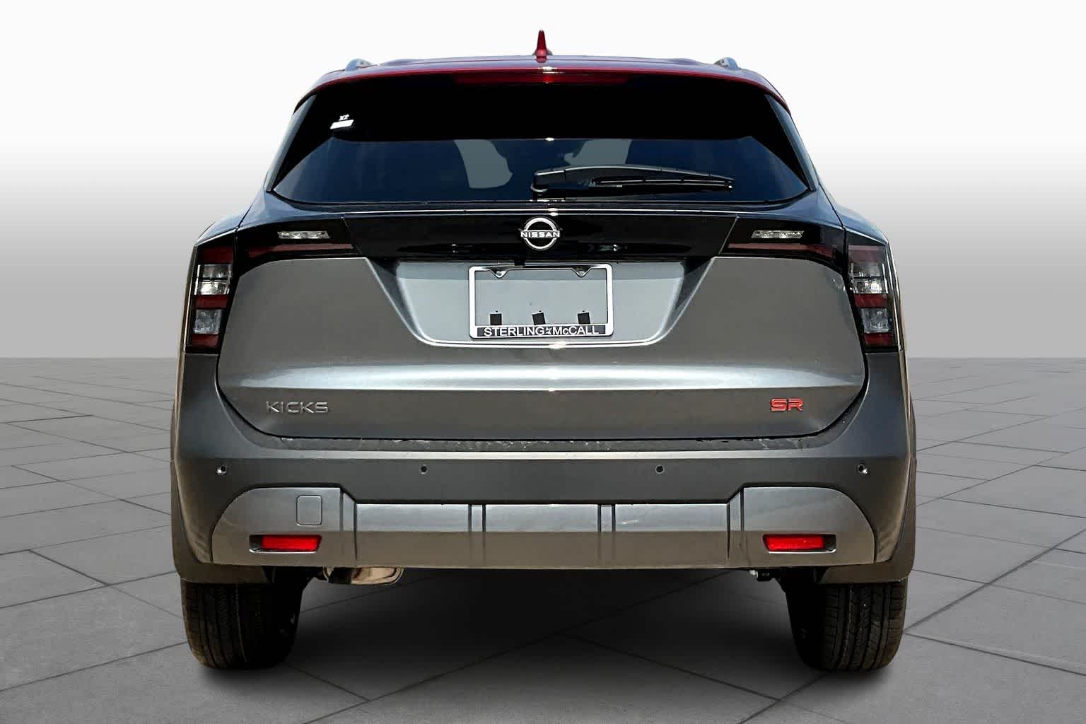 2025 Nissan Kicks SR - 3