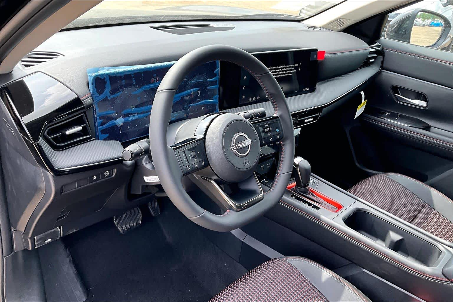 2026 Nissan Kicks photo 10 of 17
