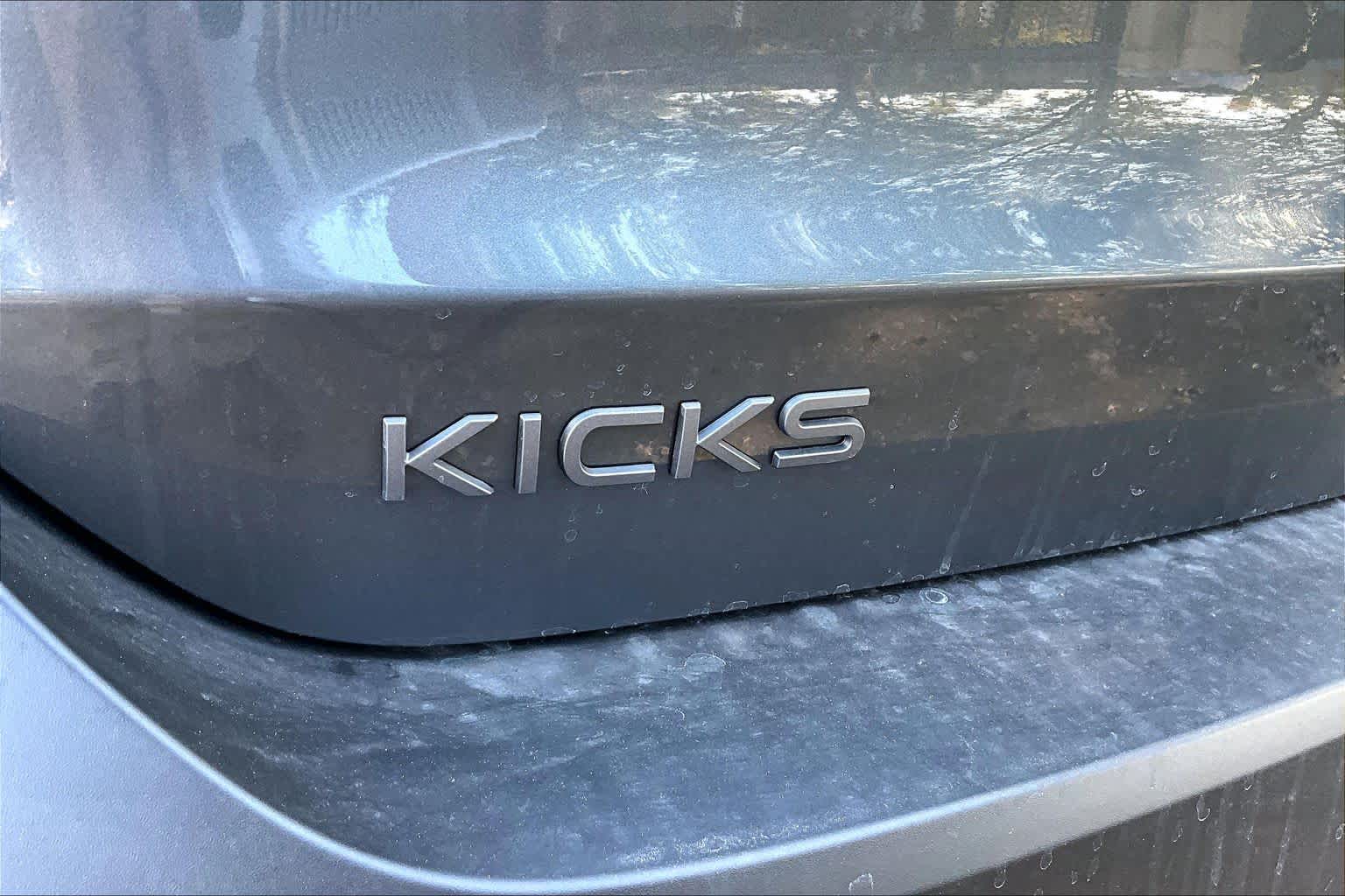 2026 Nissan Kicks SR - 7